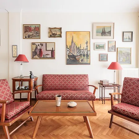 F & B Collection - Flat For 5