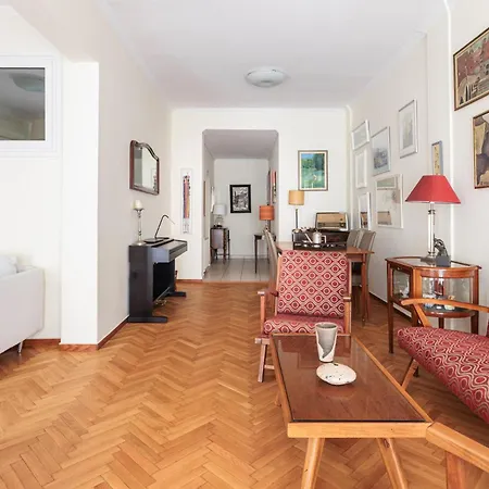 F & B Collection - Flat For 5 * Thessalonique