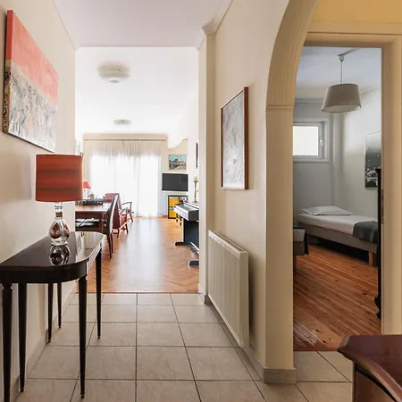 F & B Collection - Flat For 5 Szaloniki